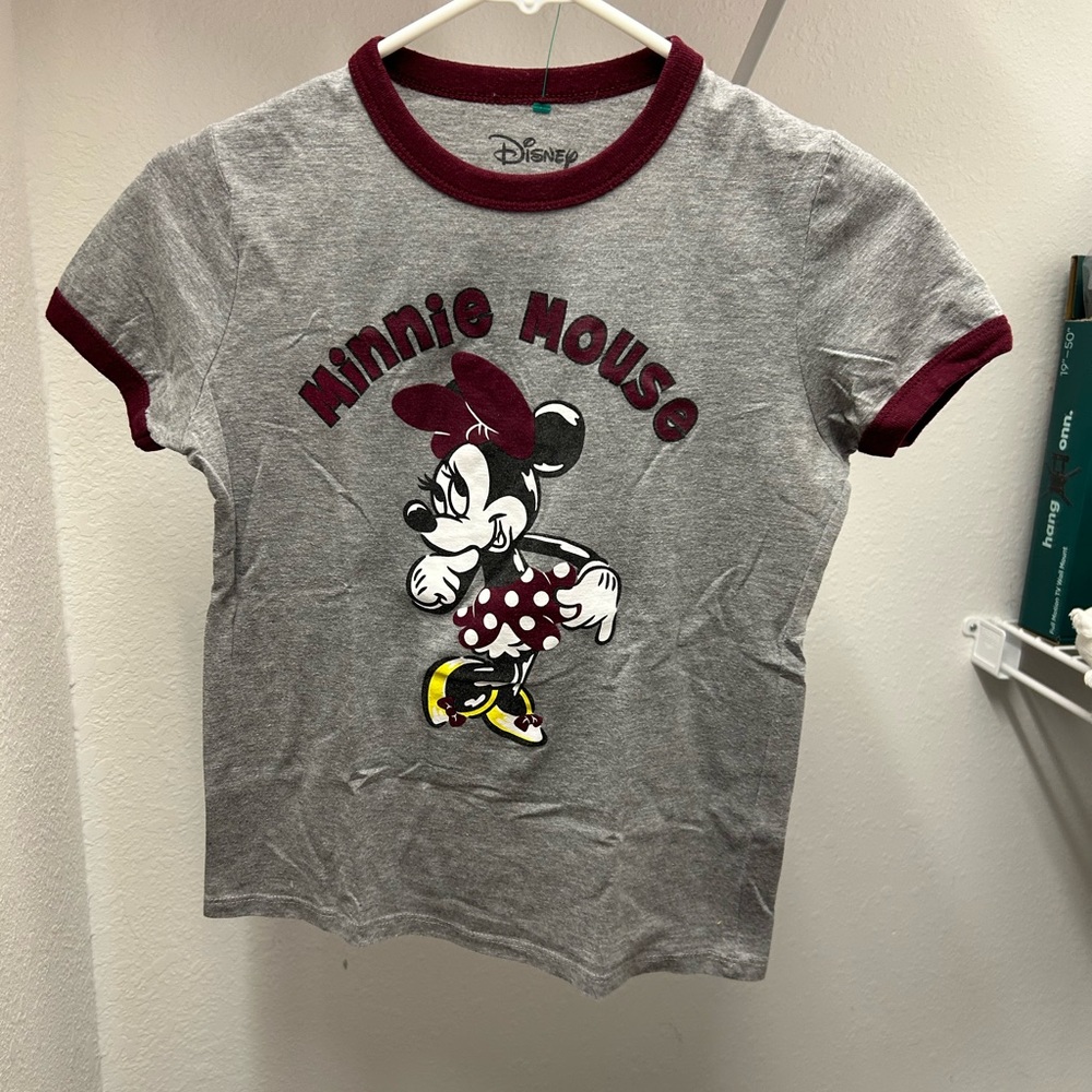 Disney Minnie Mouse top Size S